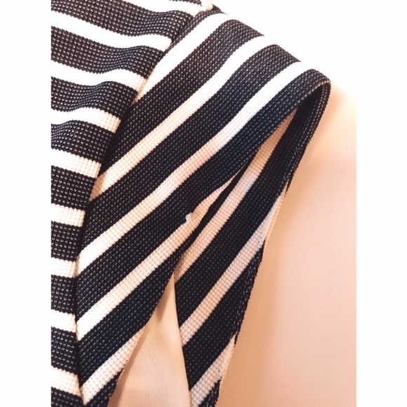 NWOT size 12 navy/white stripe Ann Taylor dress - Picture 5 of 7